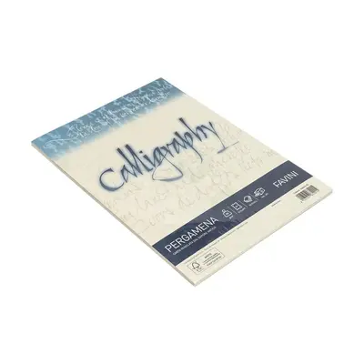 Корица на „Картон Favini - А4 калигр-Pergamena 190gr-Sabbia"