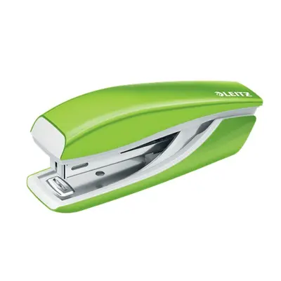 Корица на „Телбод LEITZ WOW, мини, за 10 л.(80 г), 29х43х98 мм, телчета 10/4, пластмаса + метал, зелен металик"