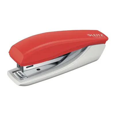 Корица на „Телбод LEITZ NeXXt Recycle, мини, за10 л.(80 г), 29x38x101мм, телчета 10/4, пластмаса + метал,червен"