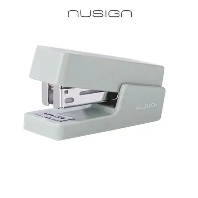 Корица на „Телбод Nusign Classic, ENS083, за 12 л.(80 г), телчета 24(26)/6, пластмаса + метал, зелен"