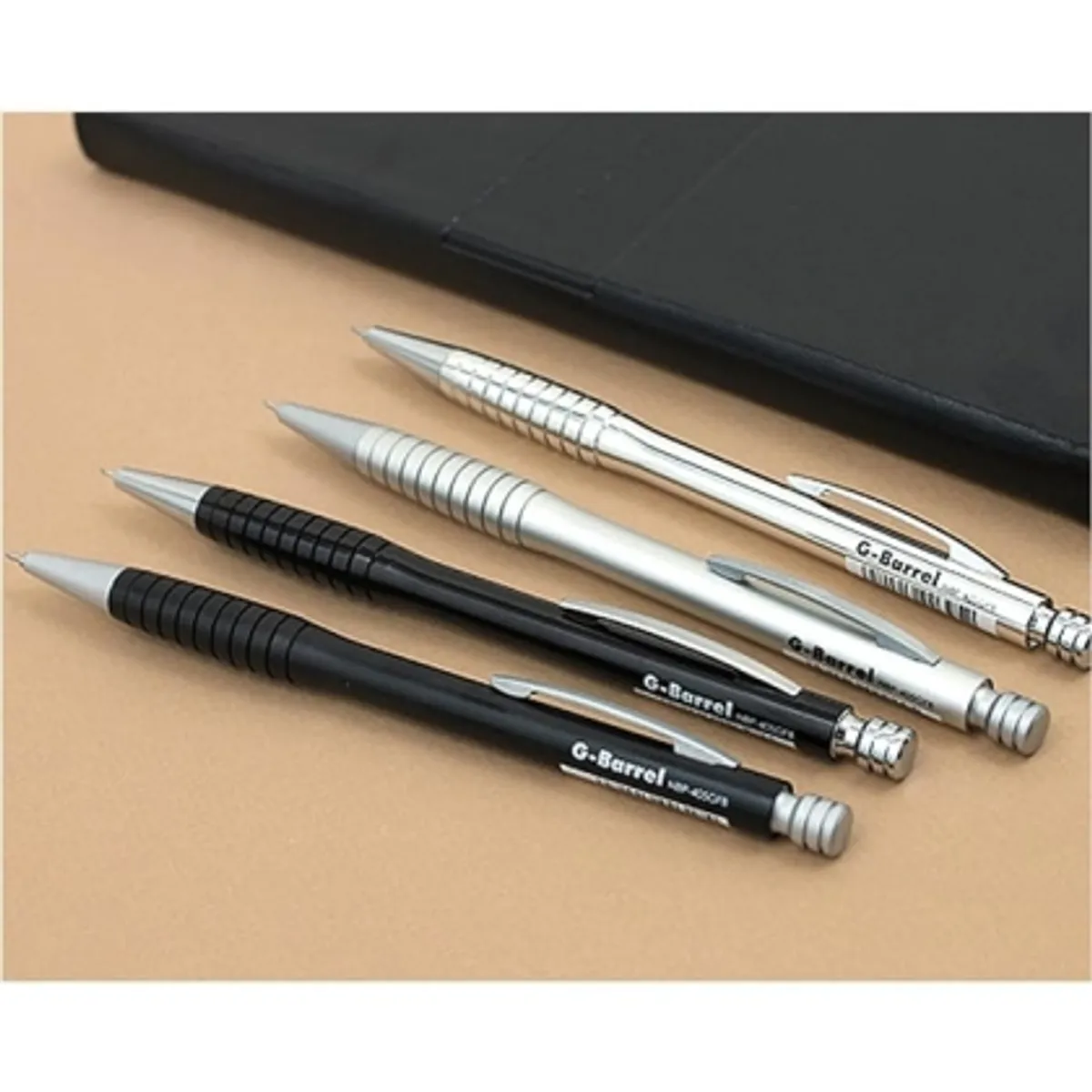 Meтална химикалка OHTO G-Fit Barrel 0.5 mm — снимка 5