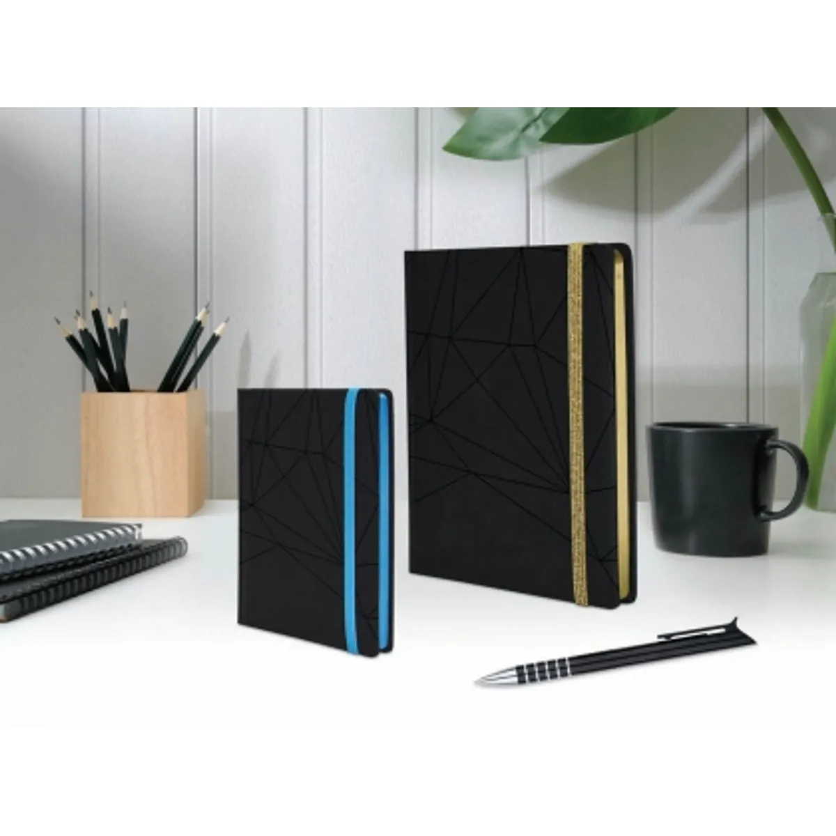 Тефтер-бележник S-COOL Lastva Black A6, без дати, редове, с ластик — снимка 1